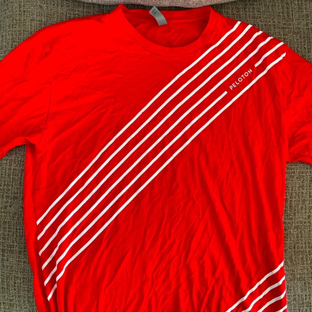 Red & White Peloton Holiday Crew T-Shirt! Medium!